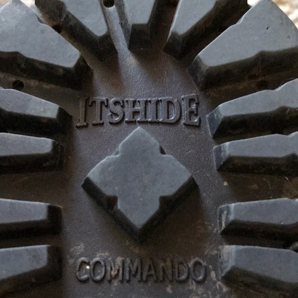 Prada Commando shoe with extra tongue. - Picture 9 of 10